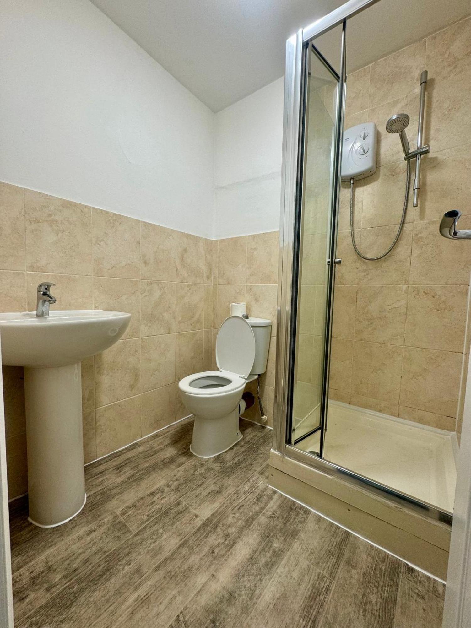 Tottenham Velvet Suites London Eksteriør billede